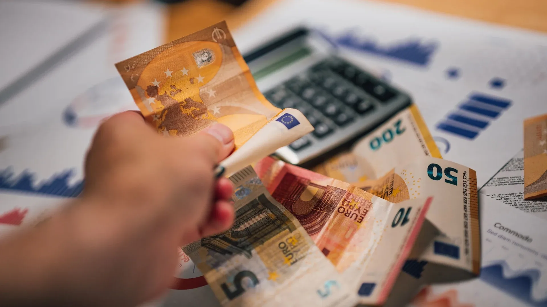 Hochzeitsbudget richtig kalkulieren: Wo verstecken sich die typischen Nebenkosten?